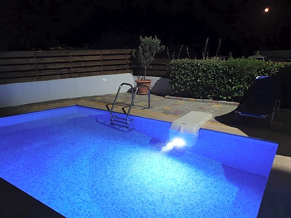 Gennadi Gardens Apartments & Villas