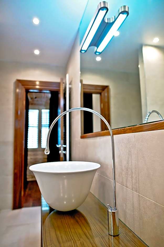 Jupiter Luxury Hotel