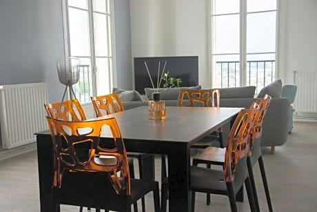 15ème droite - Tour Perret - Centre-Ville - 4 étoiles