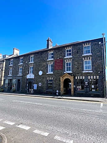 Hampton Hotel & restaurant