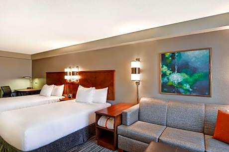 Double Room with Two Double Beds and Accessible Tub - Disability Access