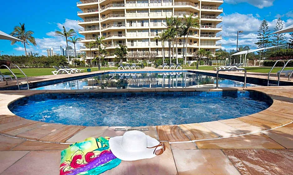 Contessa Holiday Apartments