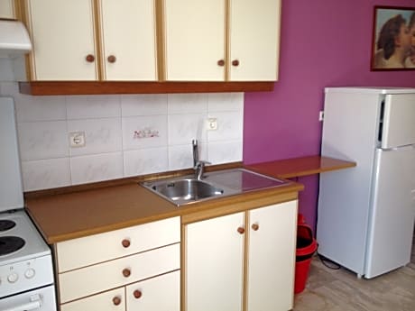 GARDEN VIEW APARTMENT