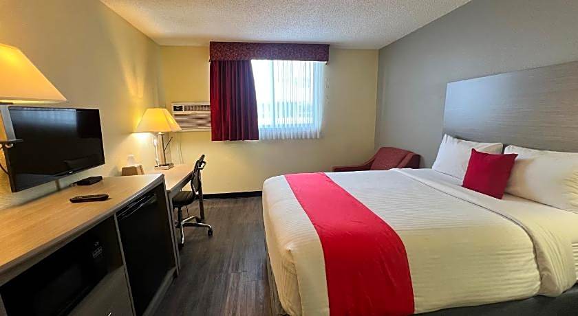 OYO Hotel Castle Rock CO Downtown