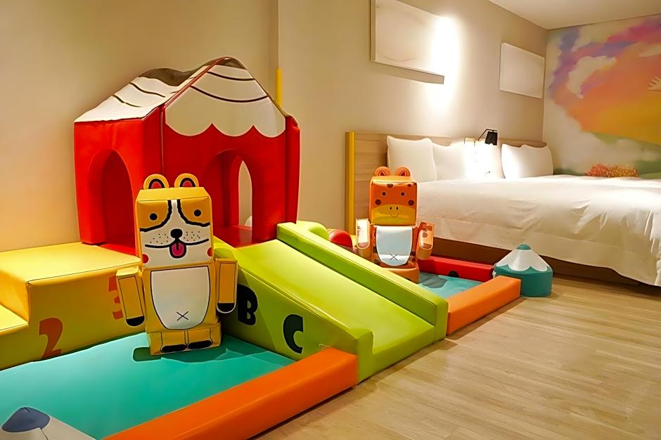 Smile 73 Hotel