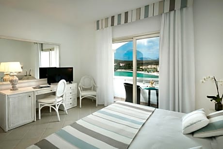 Superior Double or Twin Room with Sea View
