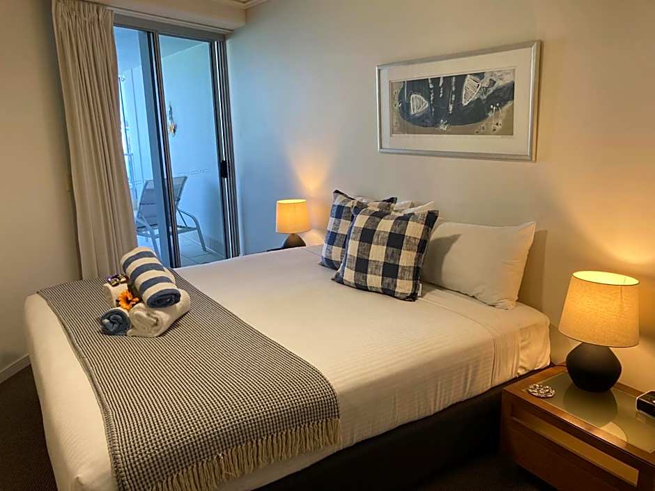 Waves Maroochy River