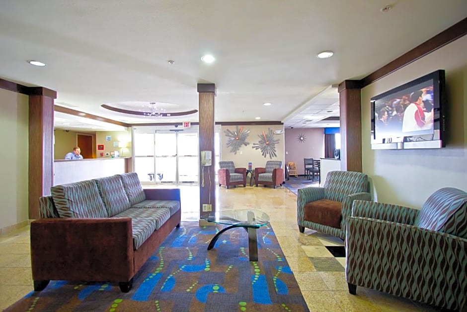 Holiday Inn Express Hotel and Suites Bastrop