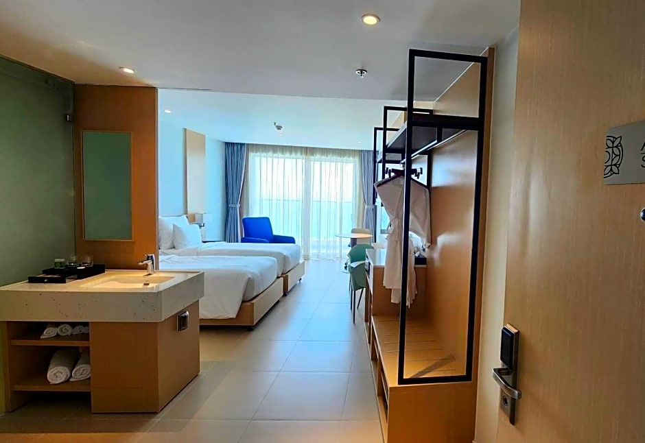 Skyline Seaview Cam Ranh Khanh Hoa