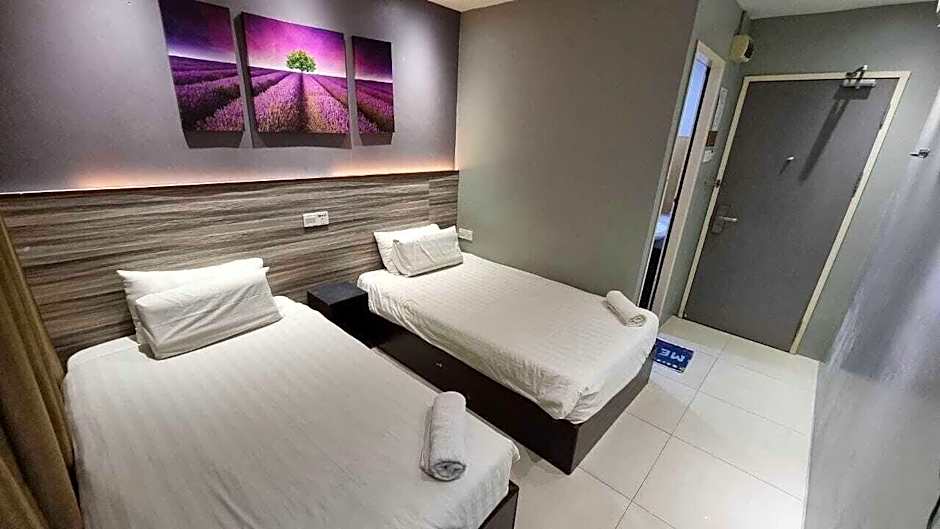 One Point Hotel