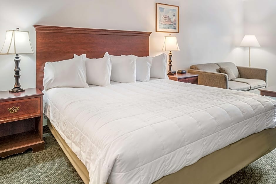 Knights Inn Sandusky