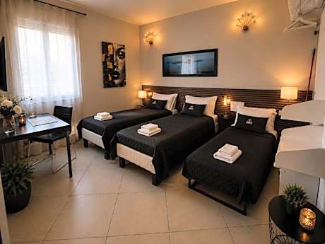Double or Twin Room with Private Bathroom