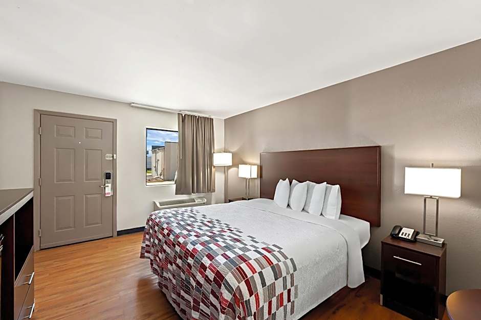 Red Roof Inn Muscle Shoals