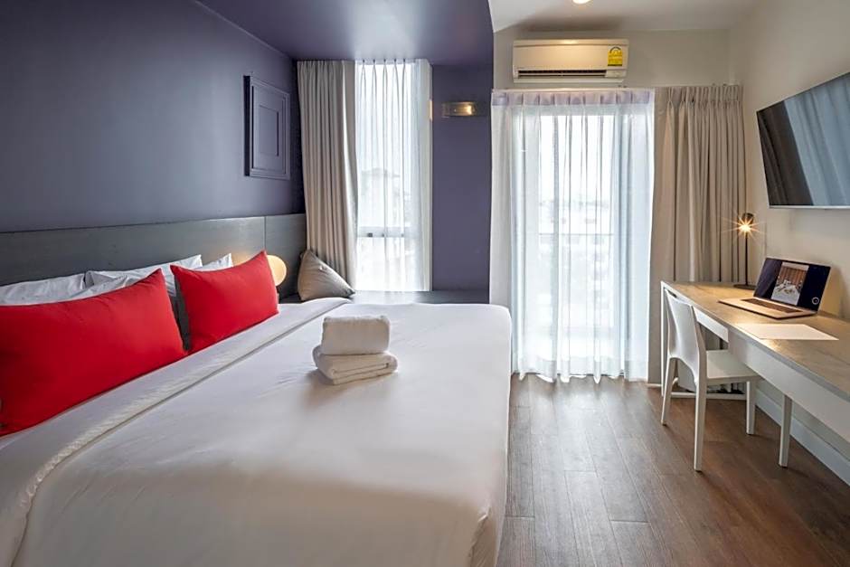 Blue Hippo Hotel