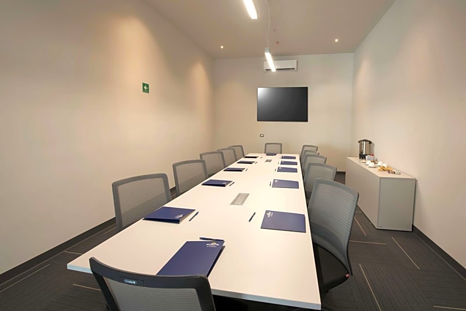 Microtel Inn & Suites by Wyndham San Luis Potosi