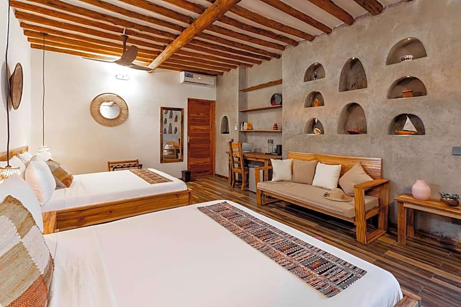 Casa Ananda Boutique Hotel