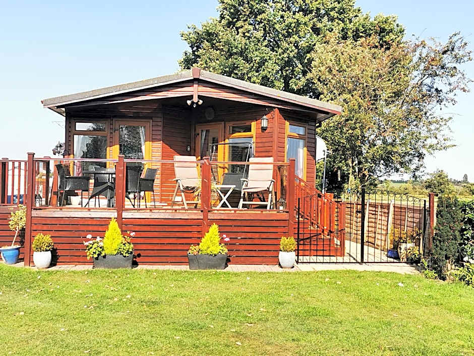 Bend in the River Lodge