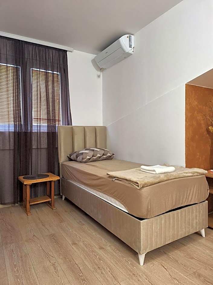 Hostel Izvor