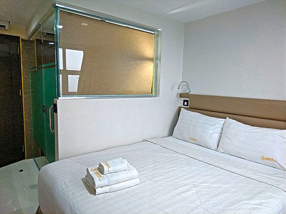 Sempre Premier Inn Mactan Airport Hotel