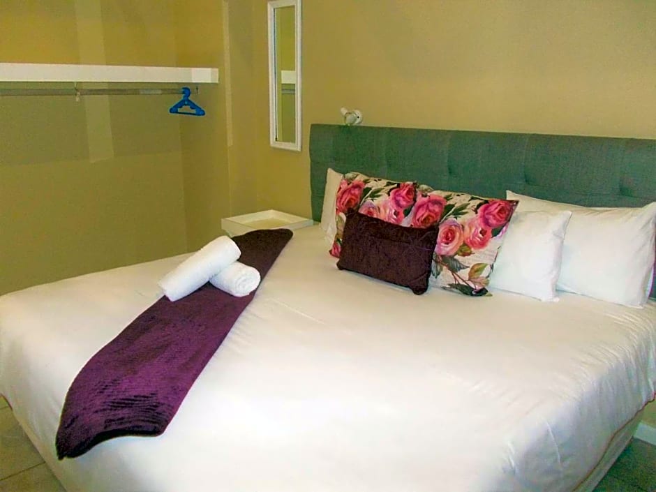 Point Village Hotel and Self Catering