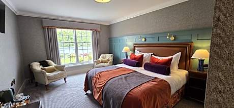 Superior Double or Twin Room with Sea View