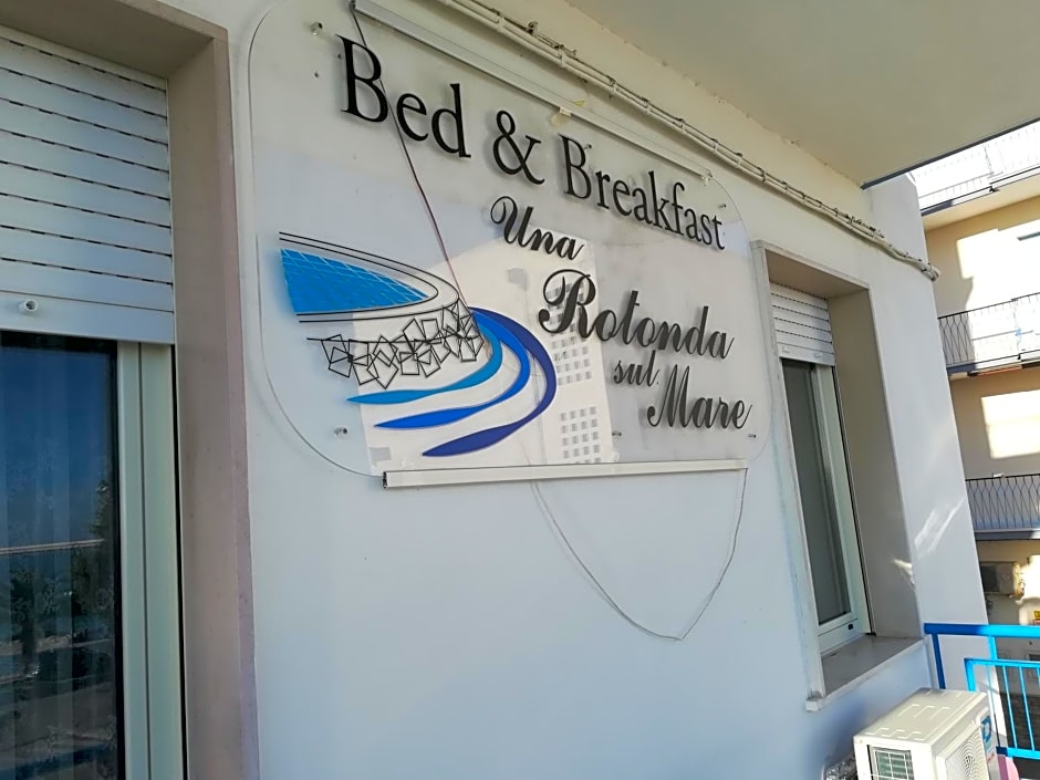 B&B Una Rotonda sul mare