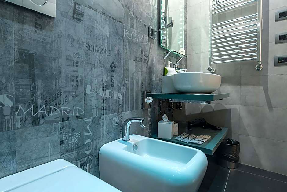 Pantheon Caesar Relais