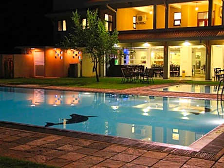 Lavendish Okrin Hotel