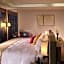 V Hotel