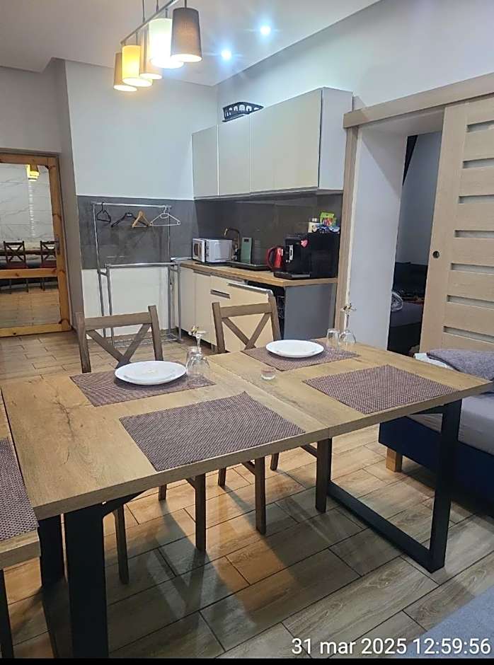 Apartamenty PRETTY WOMAN meldunek samodzielny 24h - noclegi Bytom Chorzów Katowice