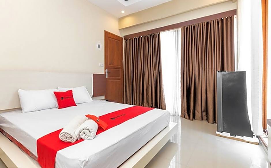 RedDoorz Syariah @ Batua Raya