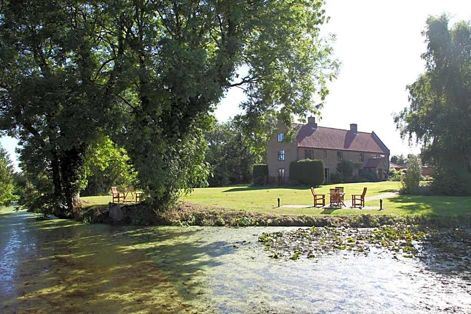 Ivy House Country Hotel