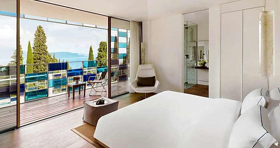 Eden Reserve Hotel