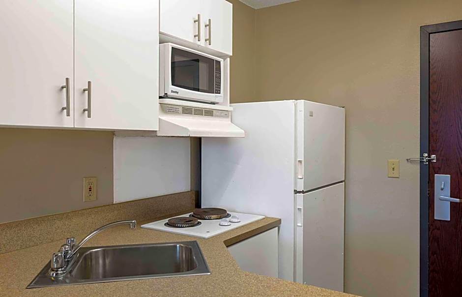 Extended Stay America Suites - Hartford - Meriden