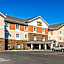 MainStay Suites Hackberry Sportsman's Lodge