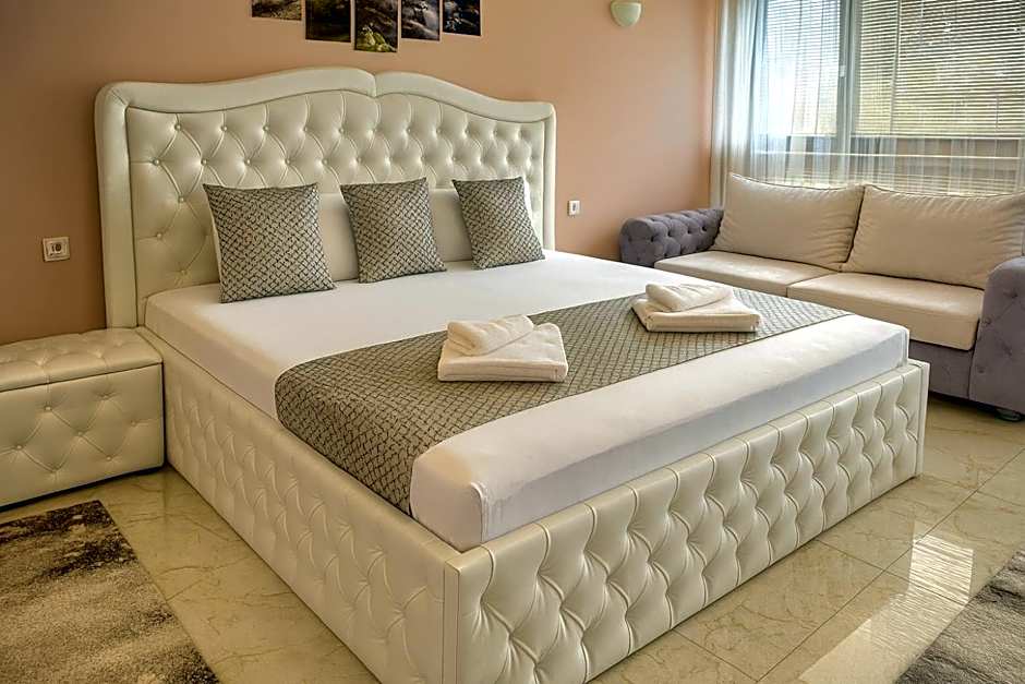 Парк Апарт-Хотел Виктория 1