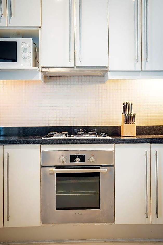 Ivory Pool Villa in Nai Harn