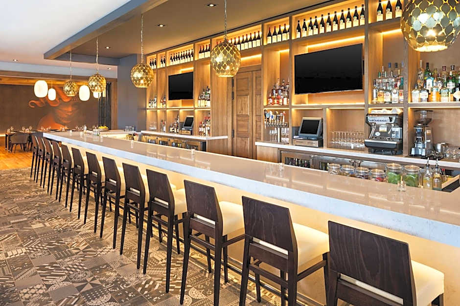 Sheraton Bloomington Hotel