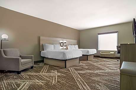 2 Queen Beds, Mobility Accessible, Communication Assistance, Bathtub, Non-Smoking, Full Breakfast