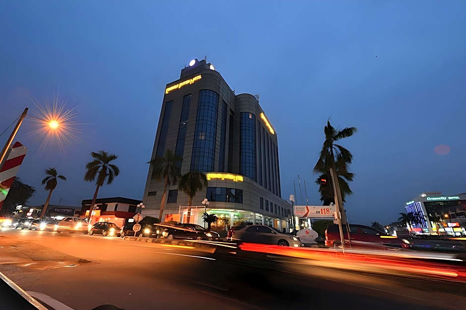 Emerald Puteri Hotel