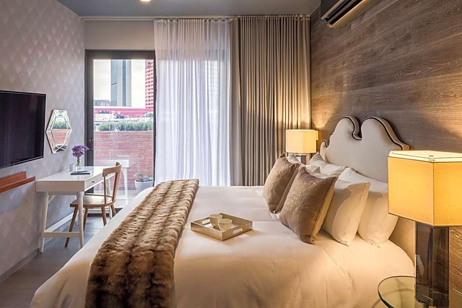 Mathias Luxury Plus by Viadora