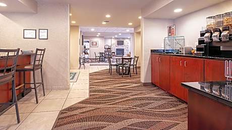Cobblestone Inn & Suites - Durand