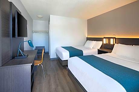 2 Full Beds | Micfridge, Non-smoking