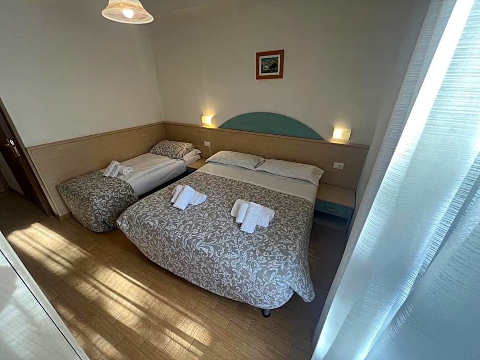 Hotel alle Rose Family inspired garden and SPA