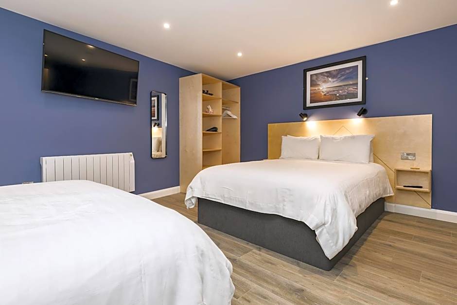 Port 56 Guesthouse