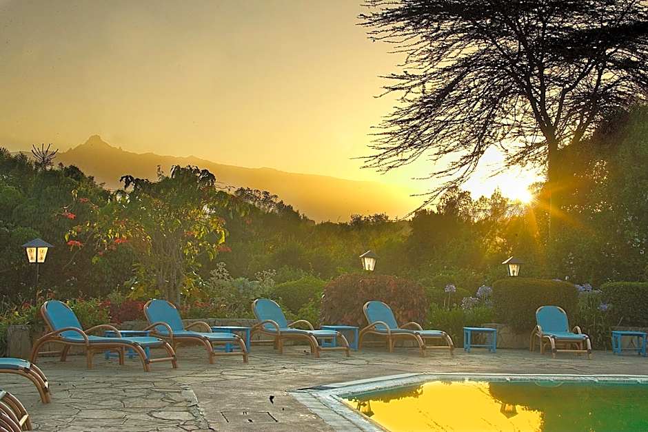Naro Moru River Lodge