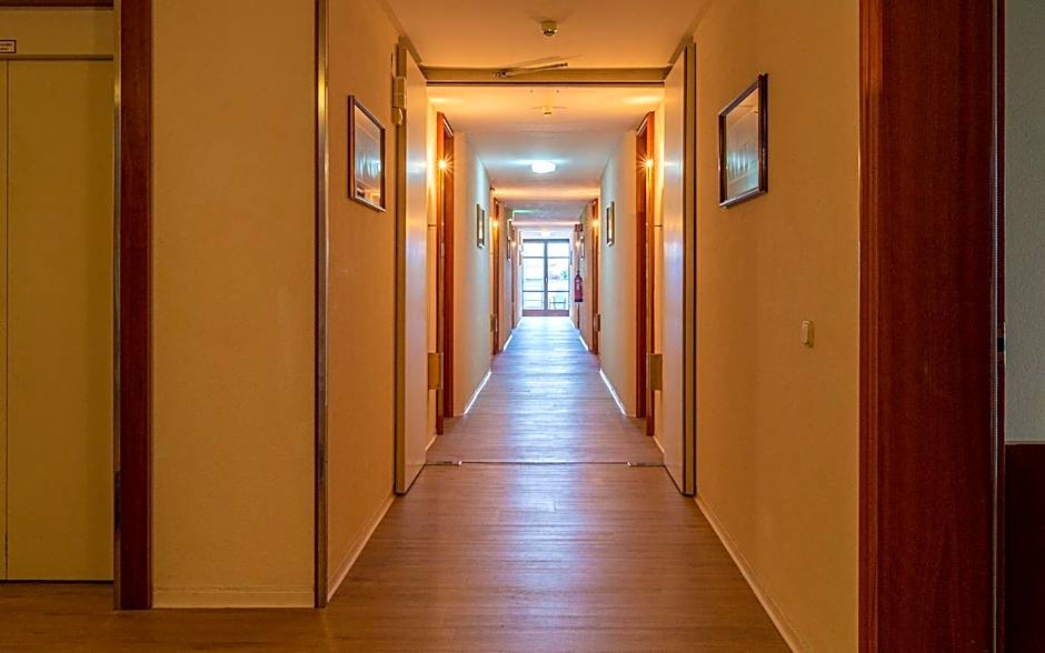 Tripinn Bristol Hotel Mainz