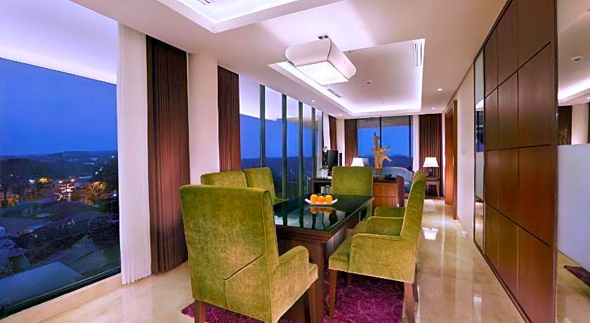 Aston Bojonegoro City Hotel