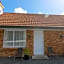 Castle Court Motel