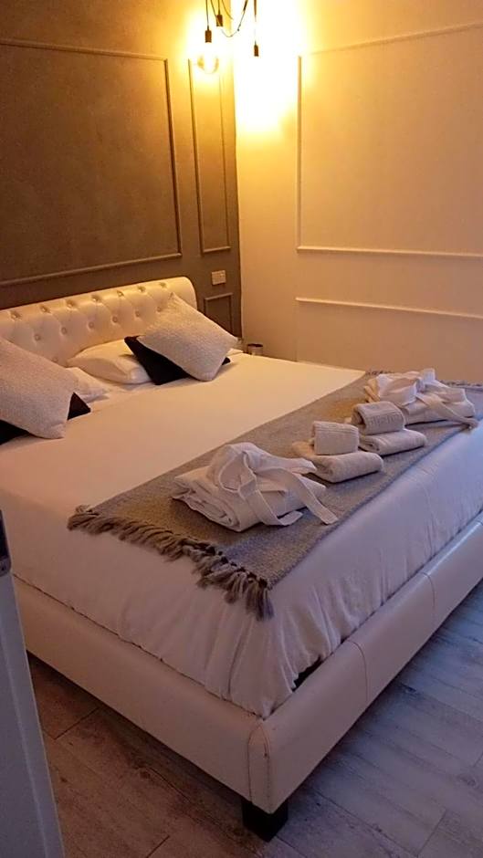 Conca Verde c21- BEACH FRONT little villas POOL, private JACUZZI sea view